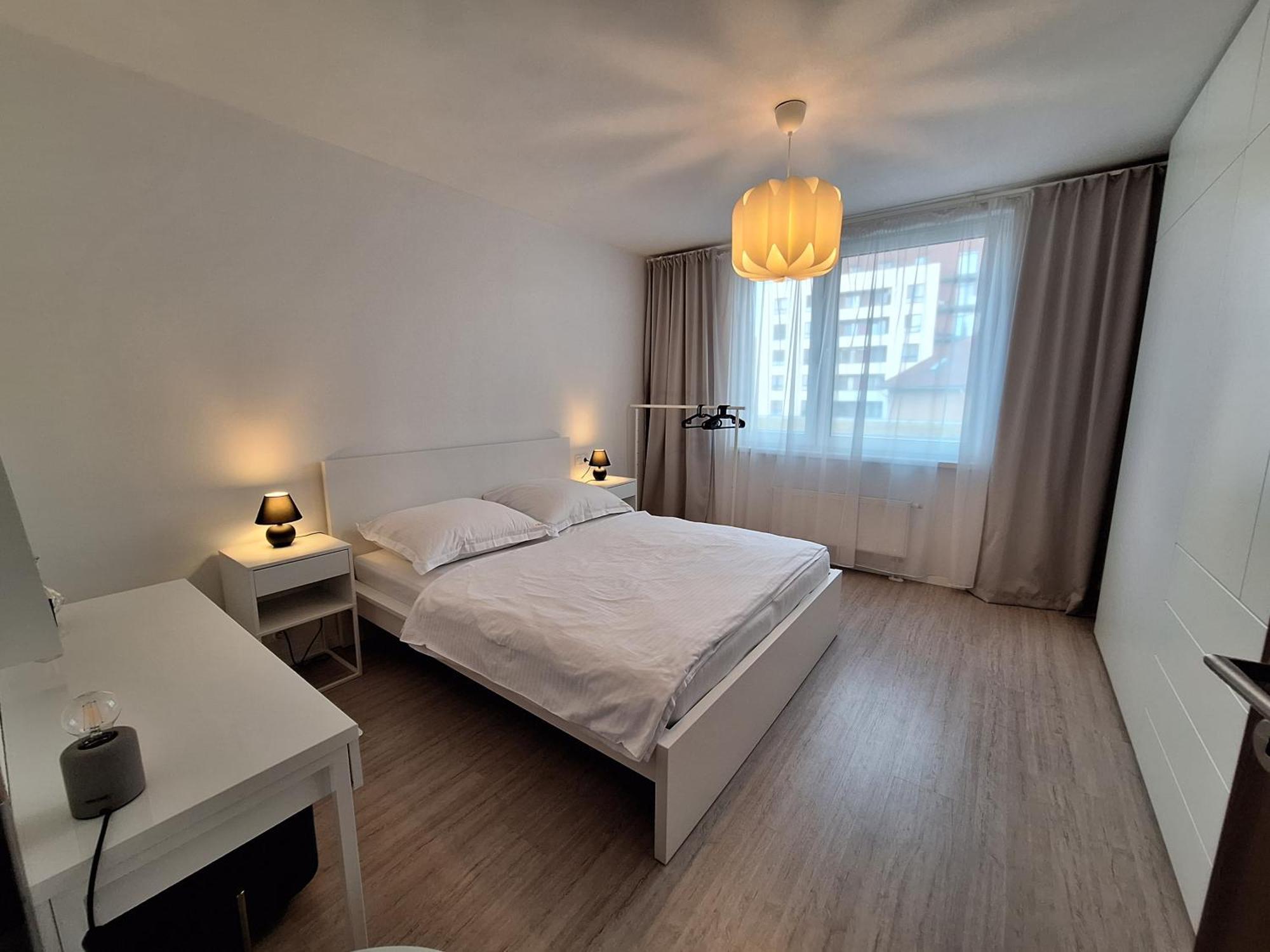 Entrez Apartment Mlynska Basta - Kosice Old Center Luaran gambar
