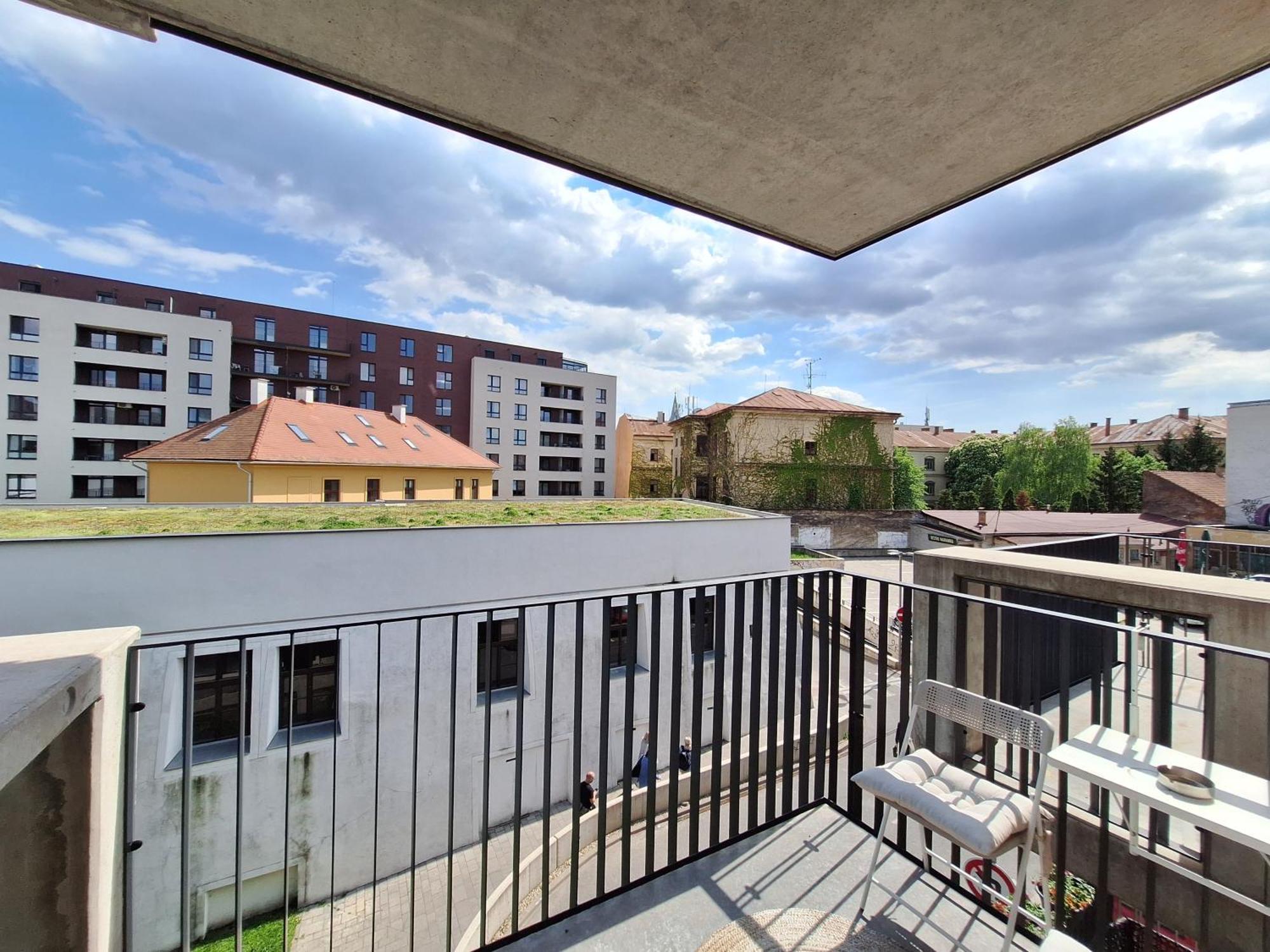 Entrez Apartment Mlynska Basta - Kosice Old Center Luaran gambar